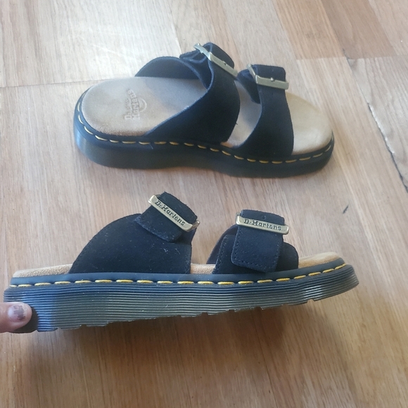 Dr Martens Josef Suede Slide Sandals In Black With Adjustable Straps, Size 6 - Picture 3 of 11